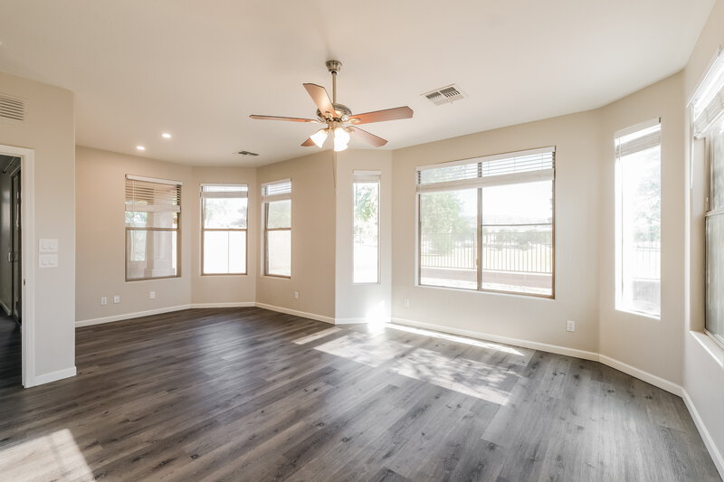 1,975/Mo, 3117 W St Kateri Dr Phoenix, AZ 85041 Main Bedroom View