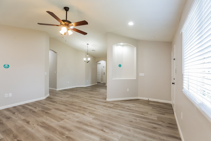 2,385/Mo, 2918 E Caballero St Mesa, AZ 85213 Living Room View
