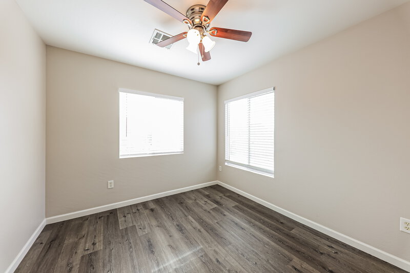 2,340/Mo, 34806 N 31st Ave Phoenix, AZ 85086 Bedroom View