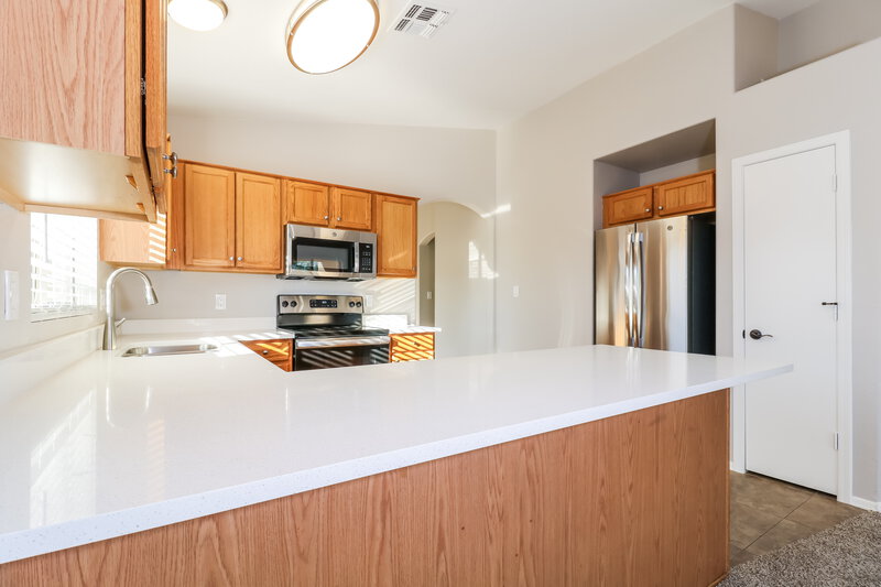 2,060/Mo, 15057 N Gil Balcome Ct Surprise, AZ 85379 Kitchen View 2