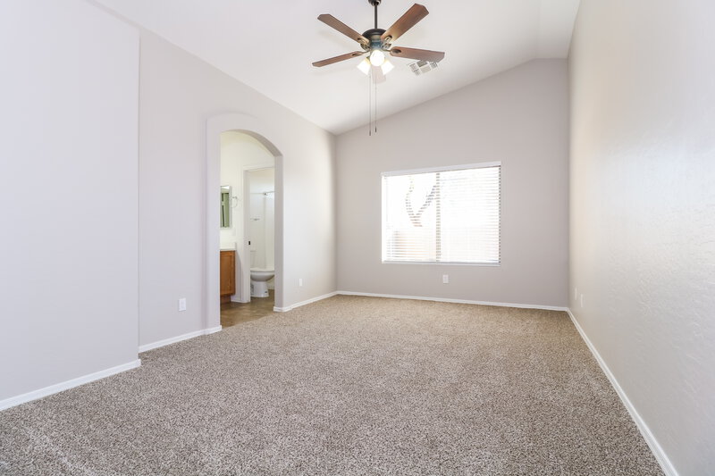2,060/Mo, 15057 N Gil Balcome Ct Surprise, AZ 85379 Main Bedroom View