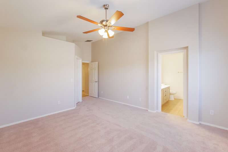 1,895/Mo, 16250 W Caribbean Ln Surprise, AZ 85379 Main Bedroom View