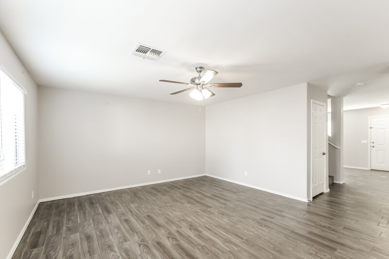 2,080/Mo, 1720 E Renegade Trail San Tan Valley, AZ 85143 Living Room View