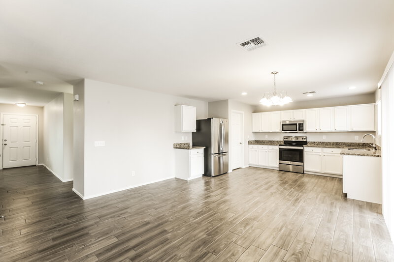 2,080/Mo, 1720 E Renegade Trail San Tan Valley, AZ 85143 Dining Room View