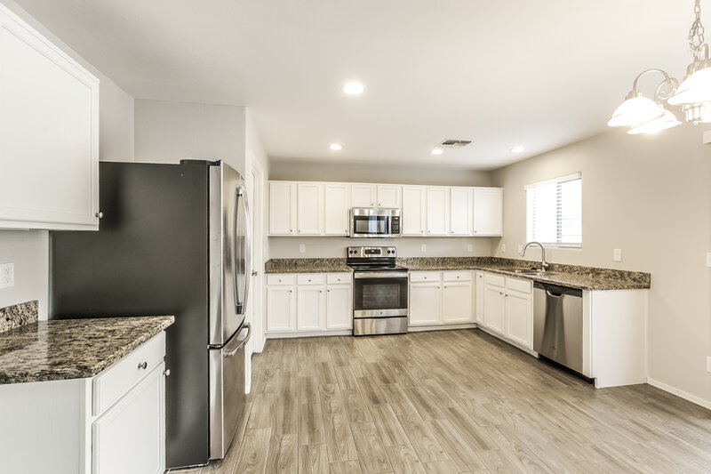 2,080/Mo, 1720 E Renegade Trail San Tan Valley, AZ 85143 Kitchen View