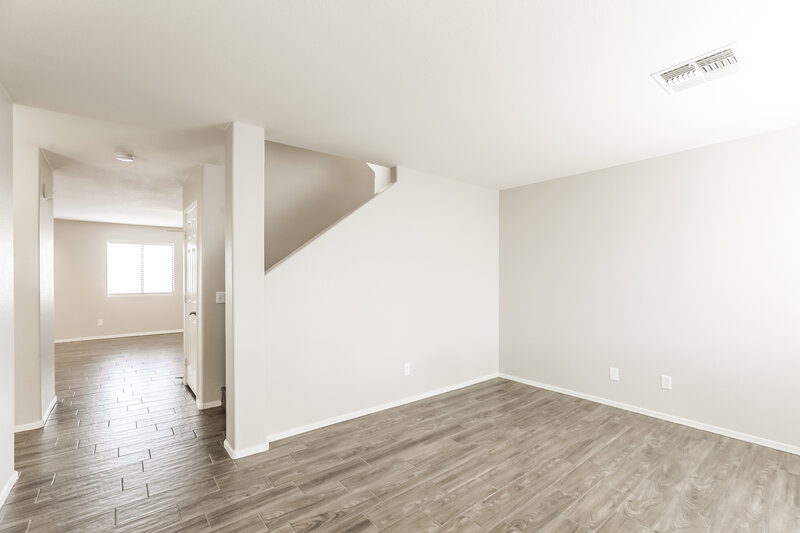 2,080/Mo, 1720 E Renegade Trail San Tan Valley, AZ 85143 Family Room View