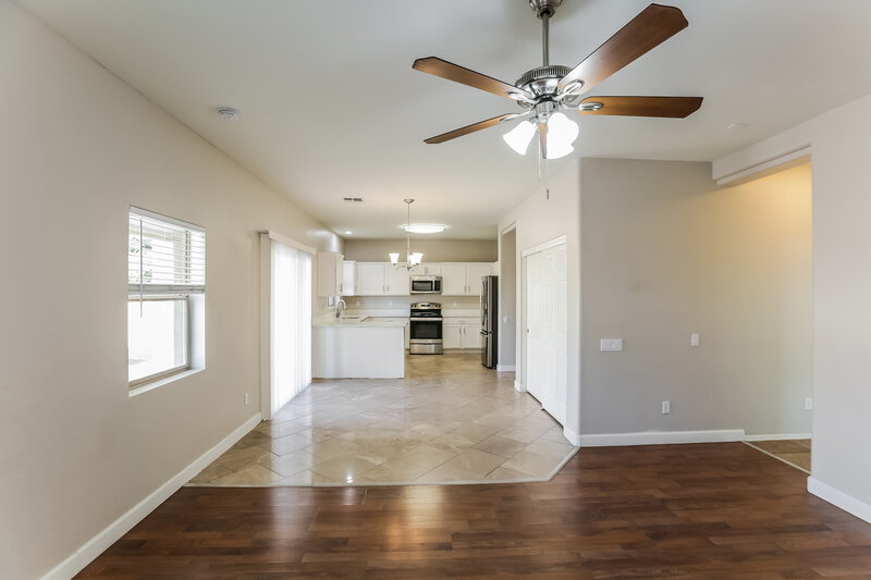 2,400/Mo, 5415 W Pollack St Laveen, AZ 85339 Living Room View