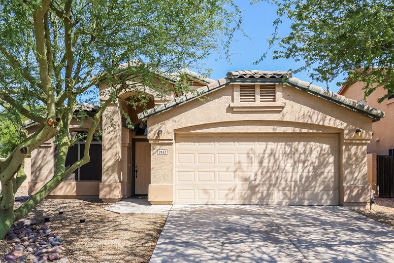 2,550/Mo, 2452 W Blue Sky Dr Phoenix, AZ 85085 External View