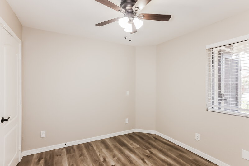 2,350/Mo, 18639 N 2nd Ave Phoenix, AZ 85027 Bedroom View 2