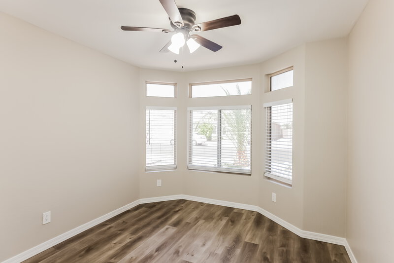 2,350/Mo, 18639 N 2nd Ave Phoenix, AZ 85027 Bedroom View 3