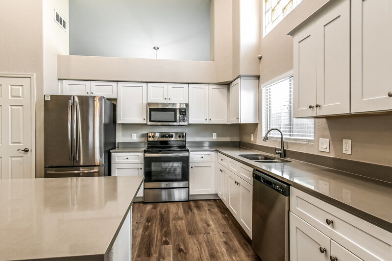 3,345/Mo, 4317 W Electra Ln Glendale, AZ 85310 Kitchen View