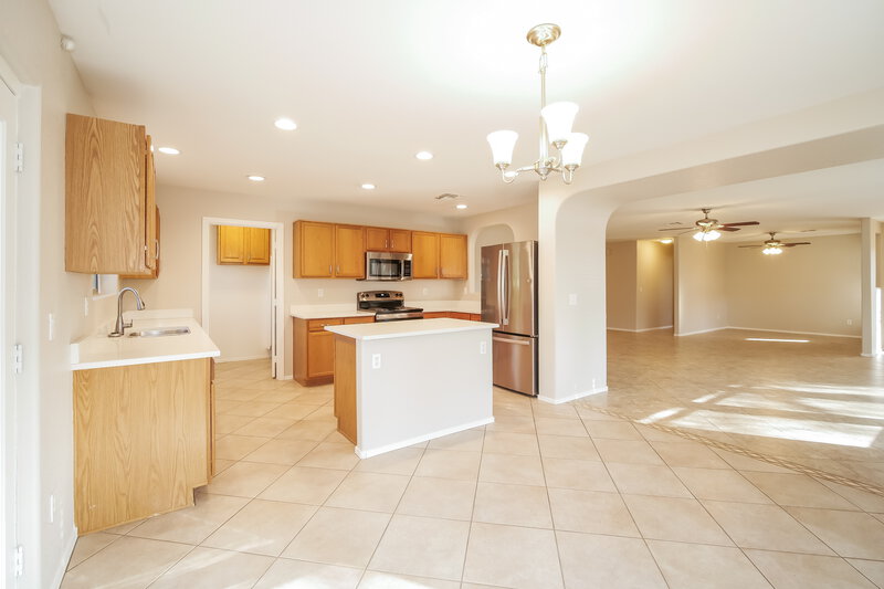 2,210/Mo, 1152 S Grenoble Mesa, AZ 85208 Dining Room View