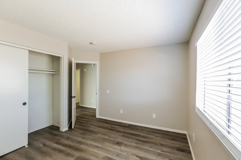 1,935/Mo, 6933 W Nicolet Ave Glendale, AZ 85303 Bedroom View 2