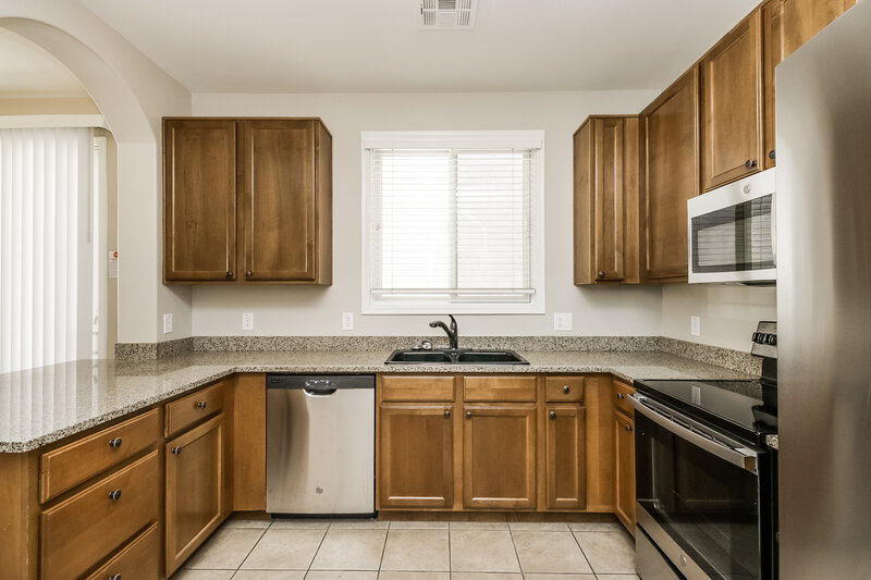 2,265/Mo, 3900 E Gideon Way Gilbert, AZ 85296 Kitchen View