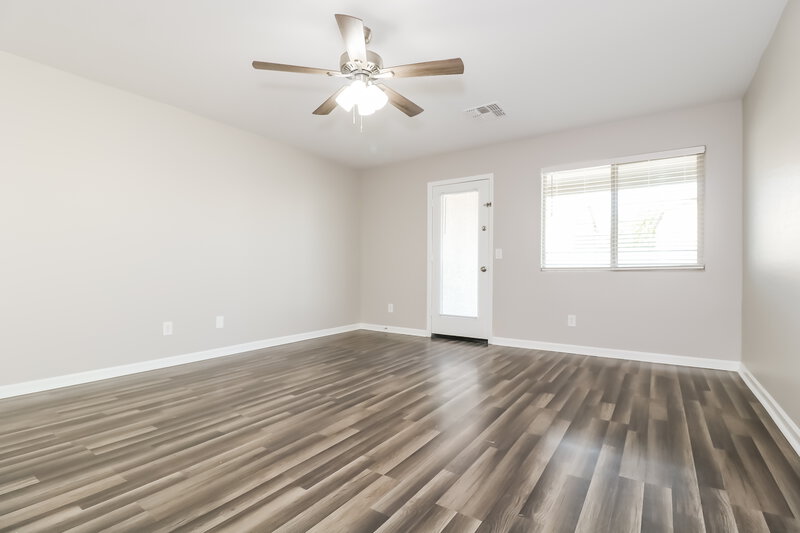 1,870/Mo, 4936 S Rovey Pkwy Buckeye, AZ 85326 Living Room View