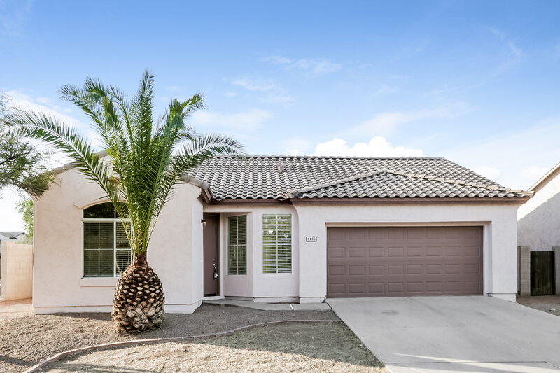 1,990/Mo, 1115 E Grove St Phoenix, AZ 85040 External View