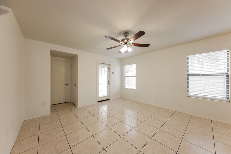 2,550/Mo, 18611 N 22nd St Lot 26 Phoenix, AZ 85024 Misc View 4
