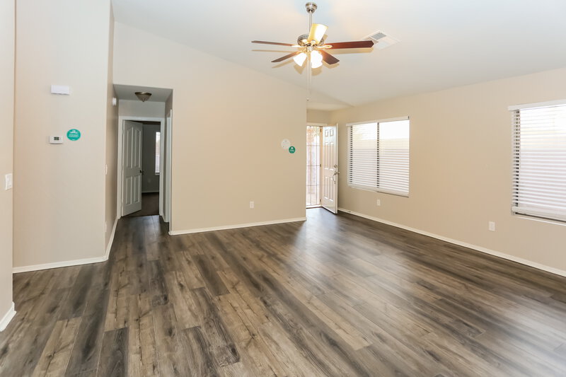 2,185/Mo, 2002 E Saratoga St Gilbert, AZ 85296 Main Bedroom View