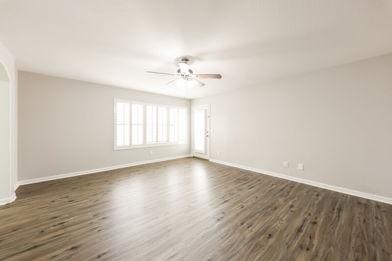 2,695/Mo, 10014 W Irma Ln Peoria, AZ 85382 Main Bedroom View 2