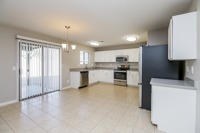 2,005/Mo, 1836 E Silversmith Trail San Tan Valley, AZ 85143 Dining Room View