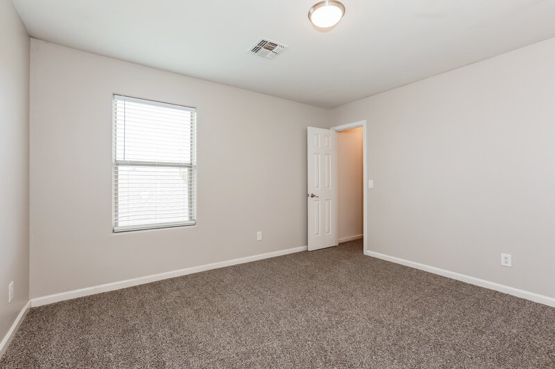 2,030/Mo, 1836 E Silversmith Trail San Tan Valley, AZ 85143 Bedroom View 2
