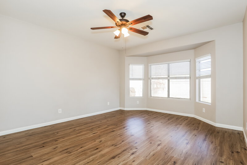 2,020/Mo, 3677 N 141st Dr Goodyear, AZ 85395 Main Bedroom View