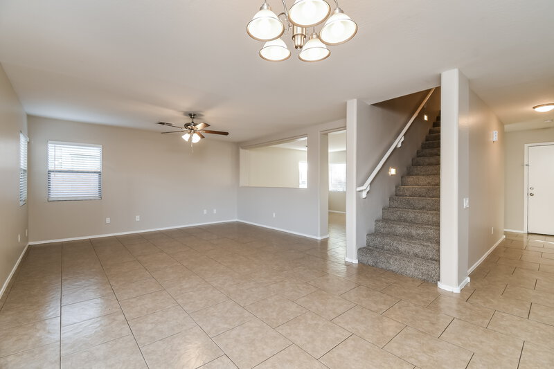 3,050/Mo, 1729 E Christopher St San Tan Valley, AZ 85140 Dining Room View