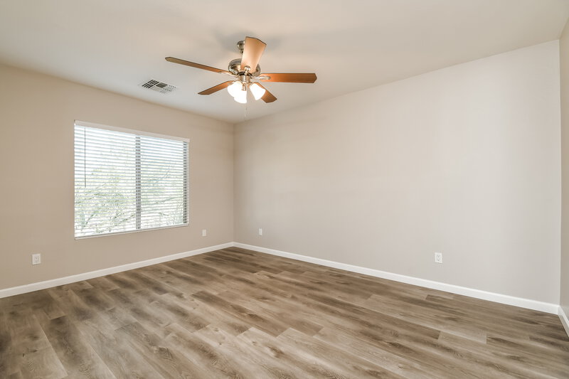 3,050/Mo, 1729 E Christopher St San Tan Valley, AZ 85140 Main Bedroom View