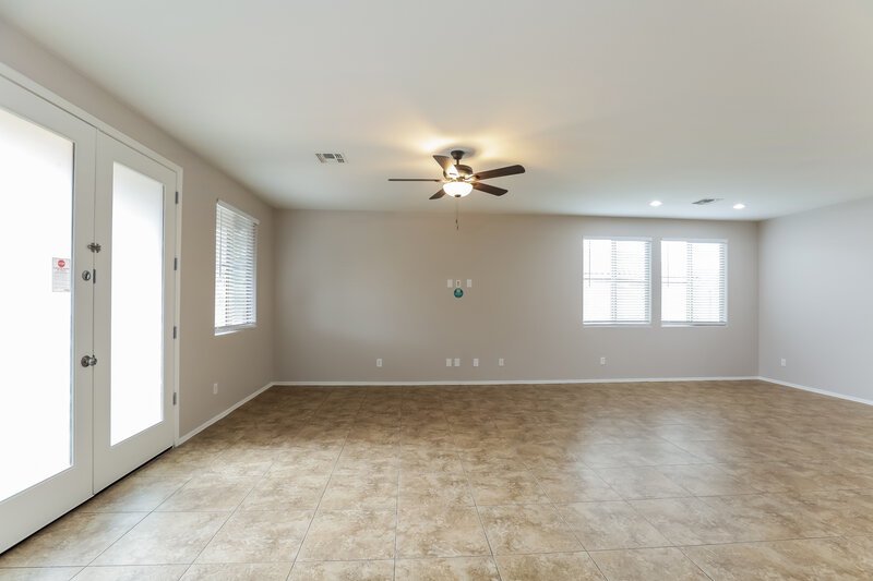 2,340/Mo, 7543 W Darrel Rd Laveen, AZ 85339 Living Room View