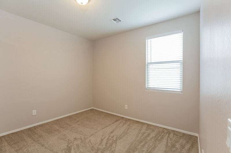 2,340/Mo, 7543 W Darrel Rd Laveen, AZ 85339 Bedroom View