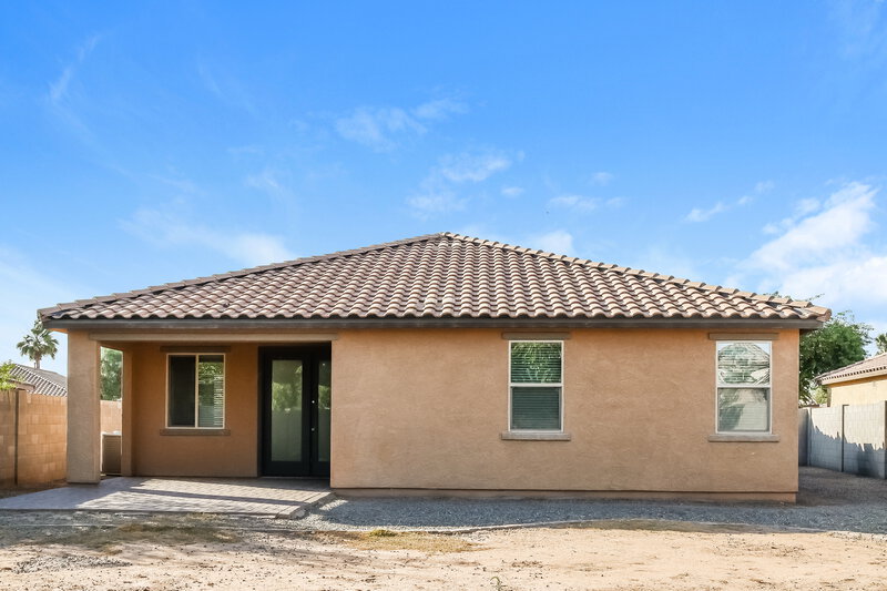 2,220/Mo, 7543 W Darrel Rd Laveen, AZ 85339 Rear View