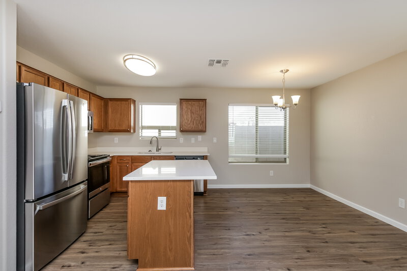 1,810/Mo, 29409 N Pyrite Ln San Tan Valley, AZ 85143 Kitchen View