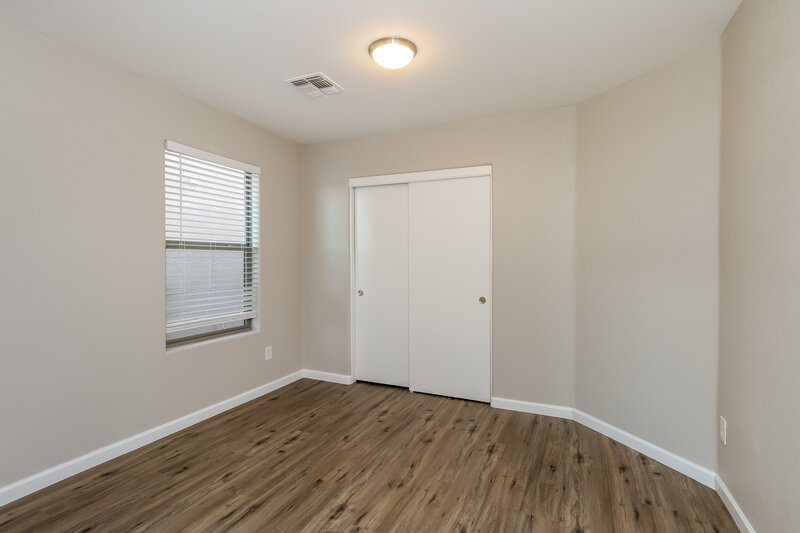 1,810/Mo, 29409 N Pyrite Ln San Tan Valley, AZ 85143 Bedroom View