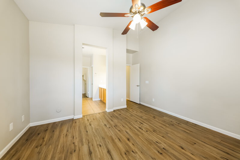2,315/Mo, 3915 W Buckskin Trail Phoenix, AZ 85083 Main Bedroom View 2