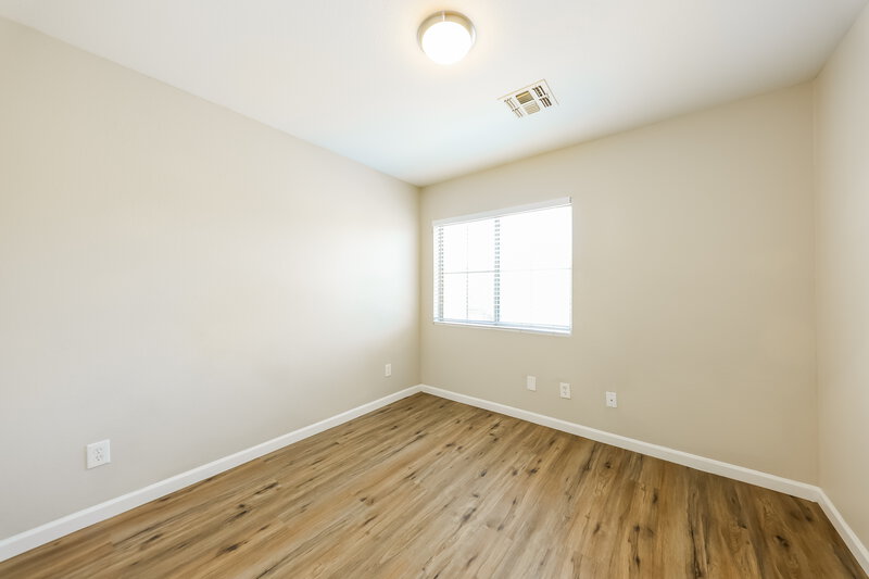 2,315/Mo, 3915 W Buckskin Trail Phoenix, AZ 85083 Bedroom View 2