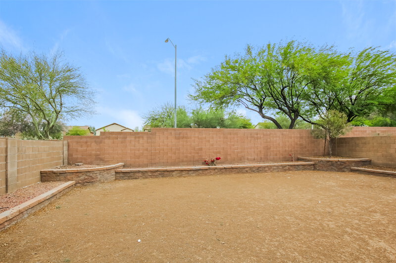 2,605/Mo, 2348 W White Feather Ln Phoenix, AZ 85085 Rear View