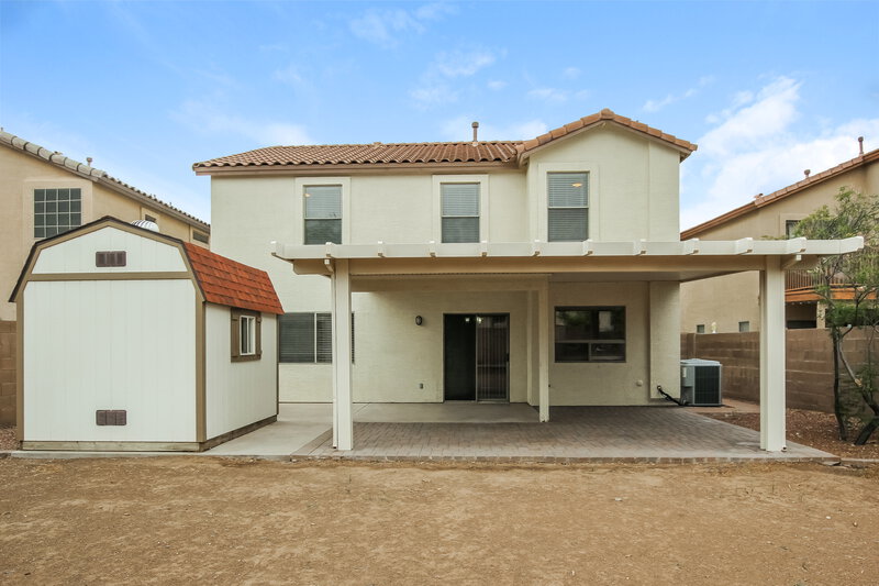 2,605/Mo, 2348 W White Feather Ln Phoenix, AZ 85085 Rear View 2