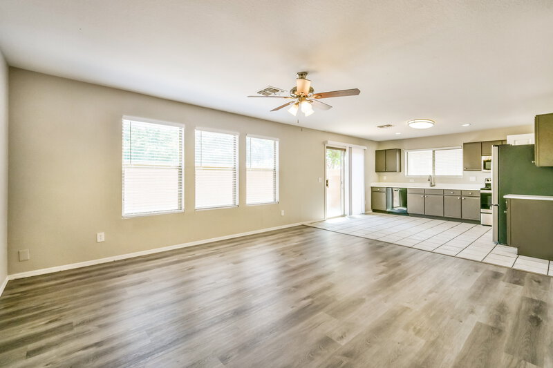 2,315/Mo, 2236 E Spruce Dr Chandler, AZ 85286 Living Room View