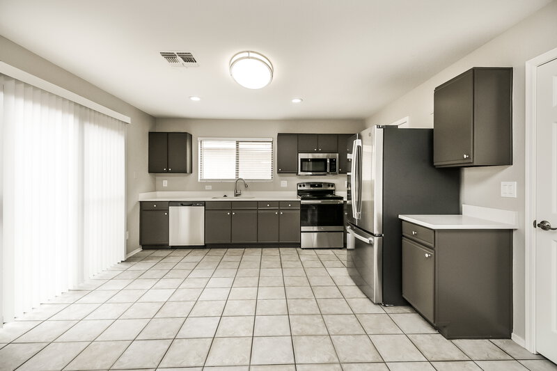 2,385/Mo, 2236 E Spruce Dr Chandler, AZ 85286 Lounge View