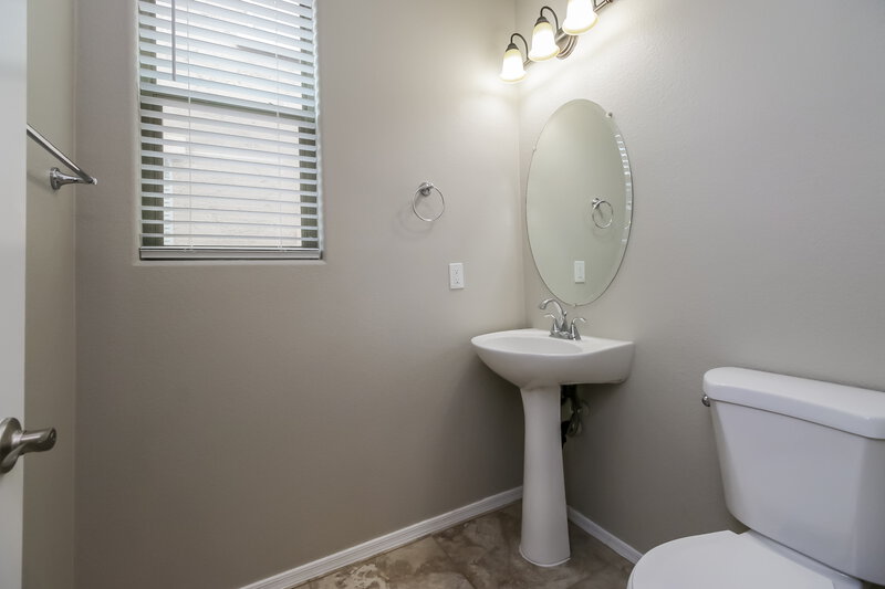 2,875/Mo, 3929 E Fairview St Gilbert, AZ 85295 Powder Room View