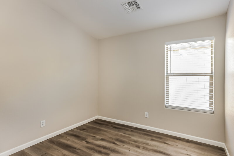 2,570/Mo, 28627 N Nobel Rd Phoenix, AZ 85085 Bedroom View