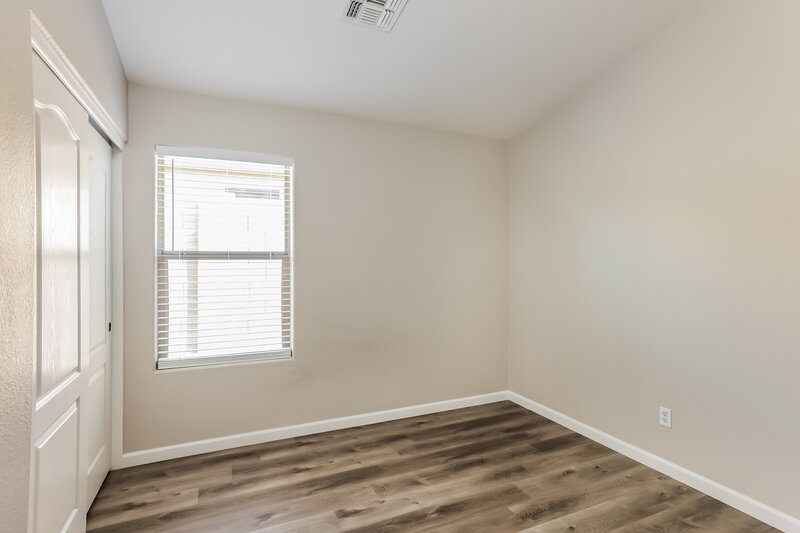 2,570/Mo, 28627 N Nobel Rd Phoenix, AZ 85085 Bedroom View 3