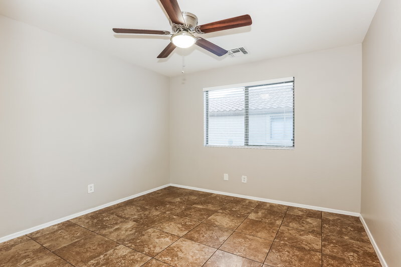 1,965/Mo, 1520 E La Salle St Phoenix, AZ 85040 Bedroom View