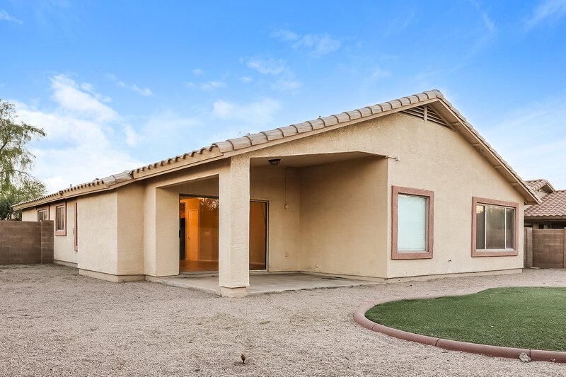 1,965/Mo, 1520 E La Salle St Phoenix, AZ 85040 Rear View