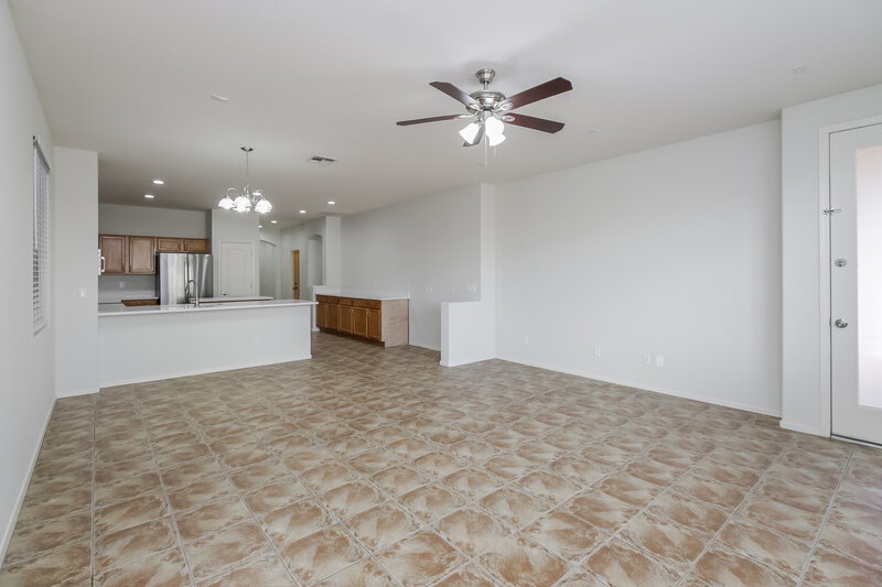 2,495/Mo, 3616 E Flower St Gilbert, AZ 85298 Living Room View