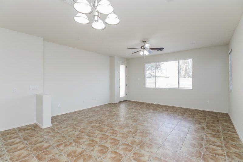 2,495/Mo, 3616 E Flower St Gilbert, AZ 85298 Dining Room View 2