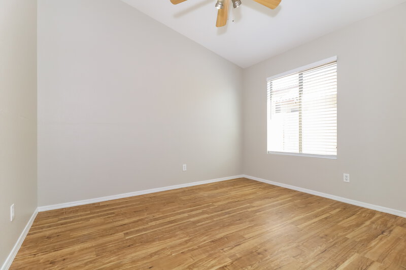 2,080/Mo, 11456 W Sheridan St Avondale, AZ 85392 Bedroom View