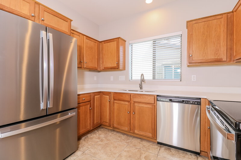 2,090/Mo, 14897 W Ashland Ave Goodyear, AZ 85395 Kitchen View