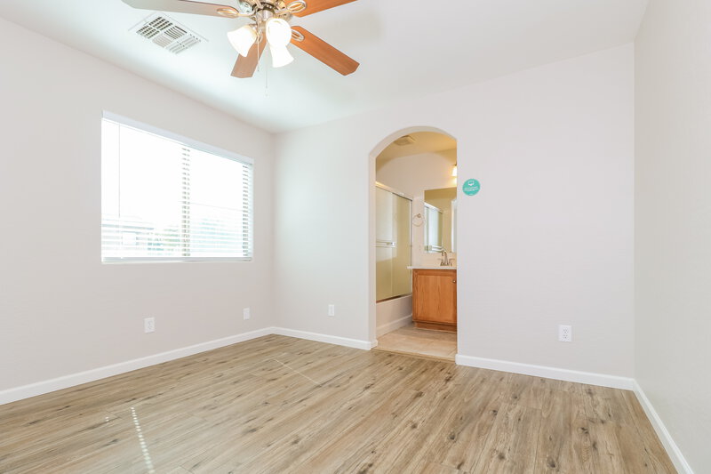 2,090/Mo, 14897 W Ashland Ave Goodyear, AZ 85395 Main Bedroom View