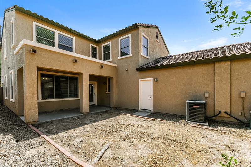 2,880/Mo, 1722 S Roanoke St Gilbert, AZ 85295 Rear View